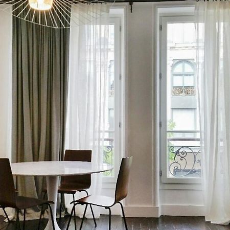 202095 - Charming Apartment For 6 People In The Heart Of Parijs Buitenkant foto